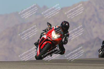 media/Sep-25-2023-Moto Forza (Mon) [[81ffa65e0a]]/B-C Group/Session 4 (Turn 9)/